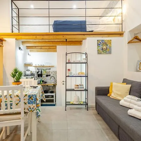 Apartment Cathedral Palermo