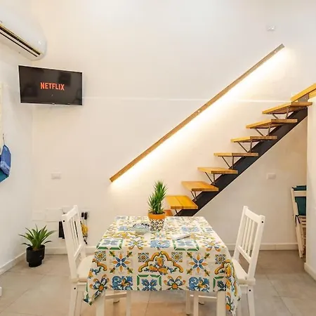 Cathedral Apartment Palermo